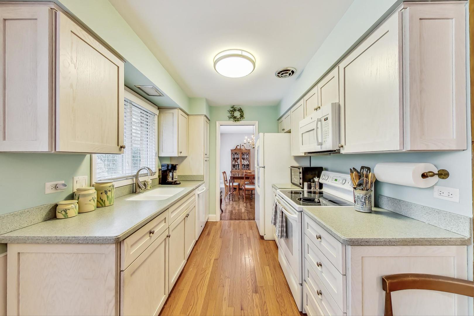 130 N Regency Drive E