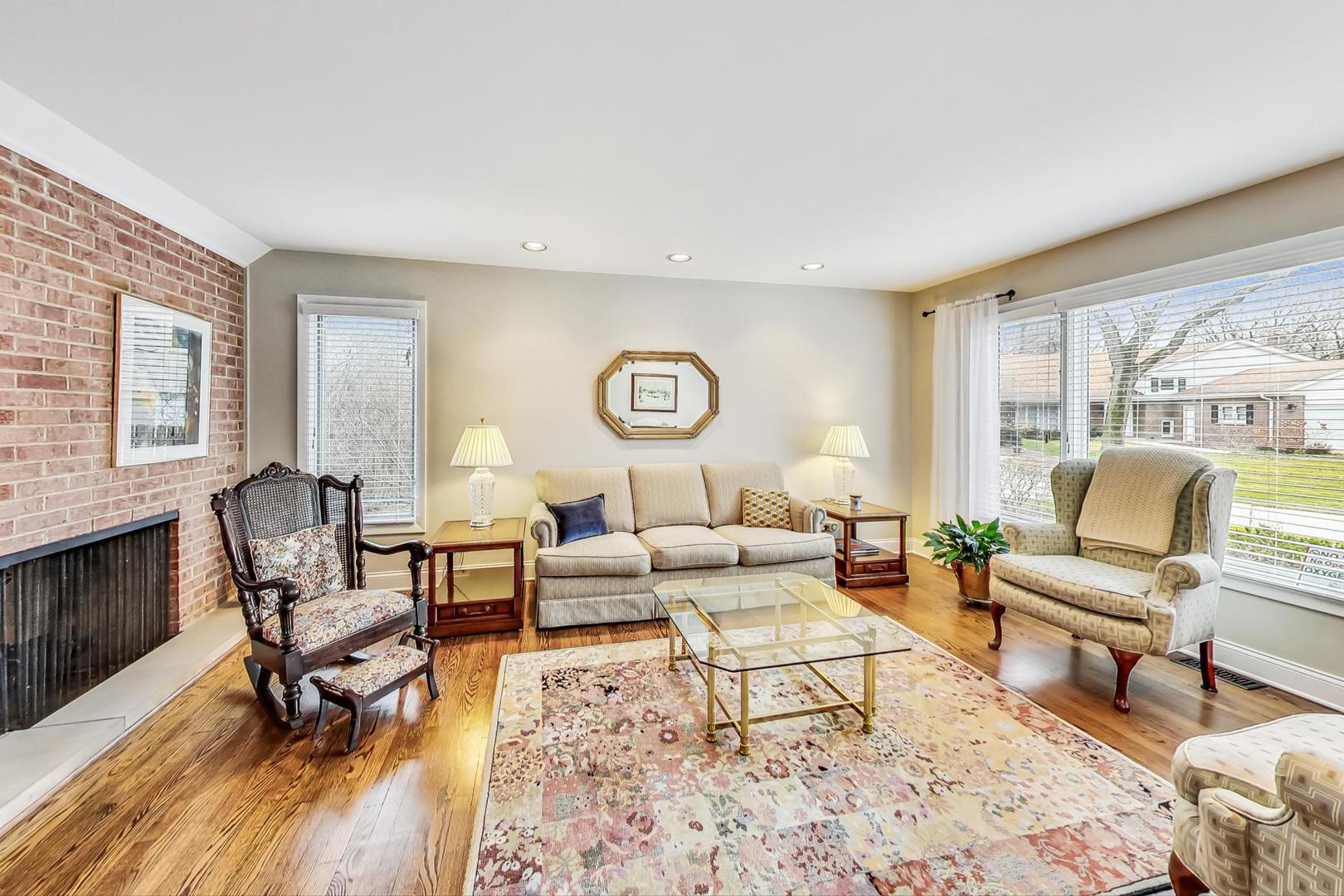 130 N Regency Drive E