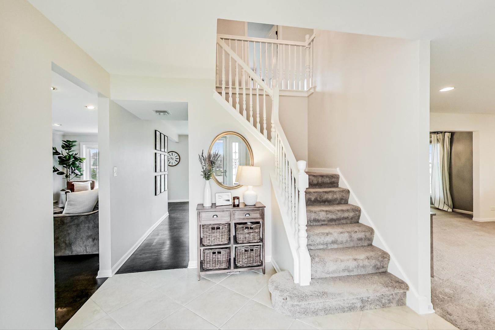 1706 S Surrey Ridge Drive