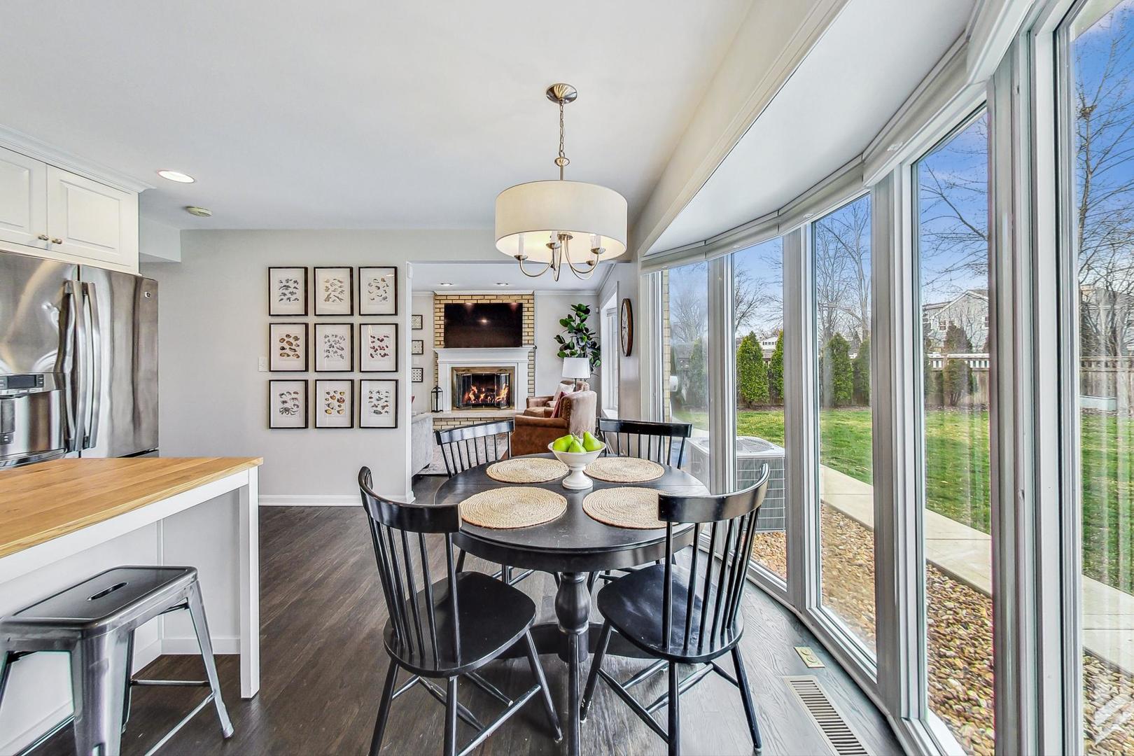 1706 S Surrey Ridge Drive