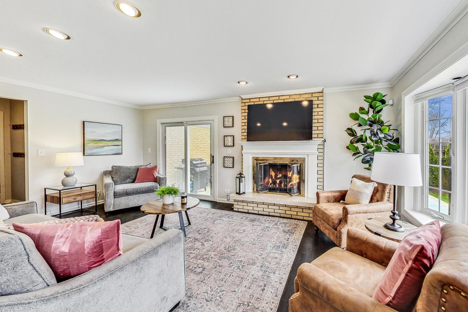 1706 S Surrey Ridge Drive