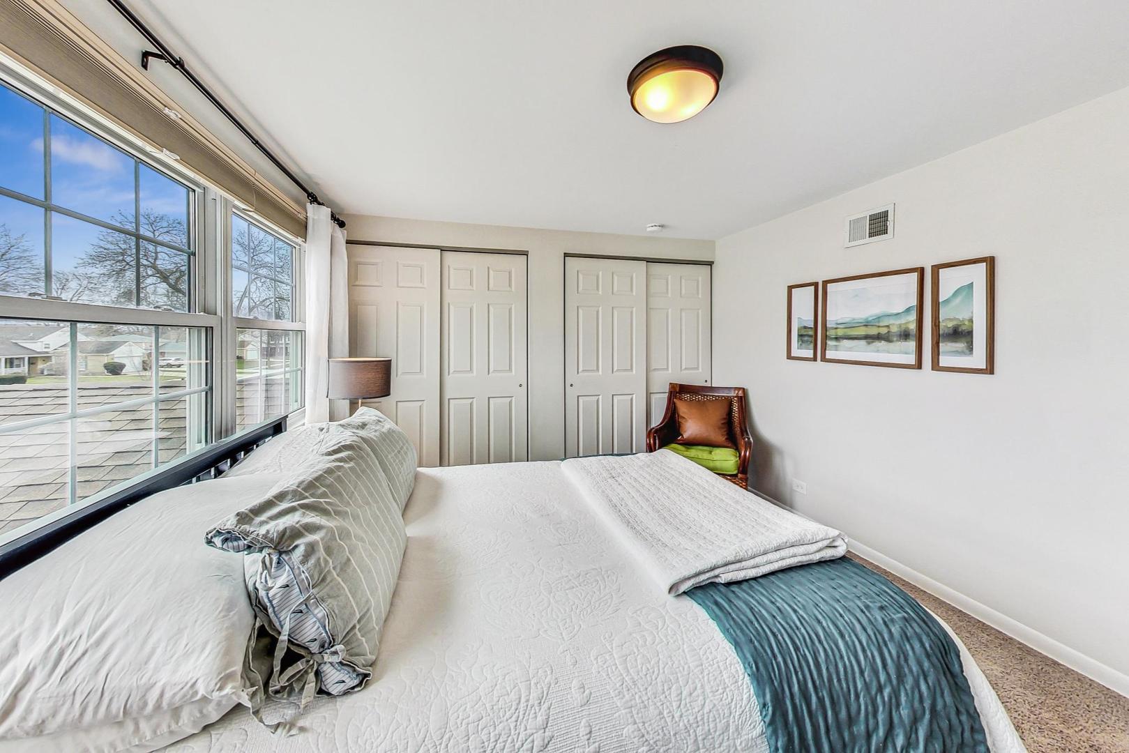 1706 S Surrey Ridge Drive