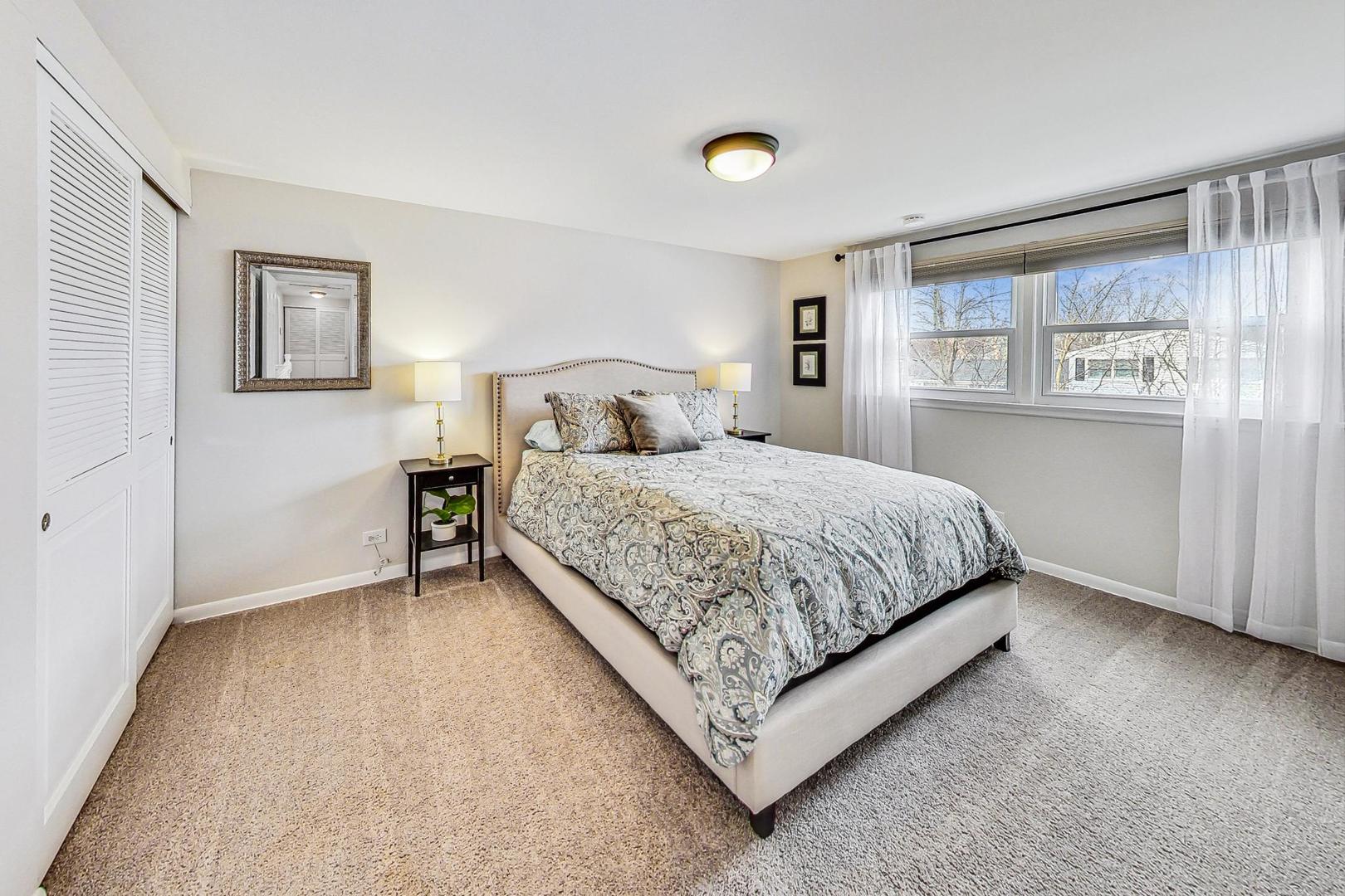 1706 S Surrey Ridge Drive