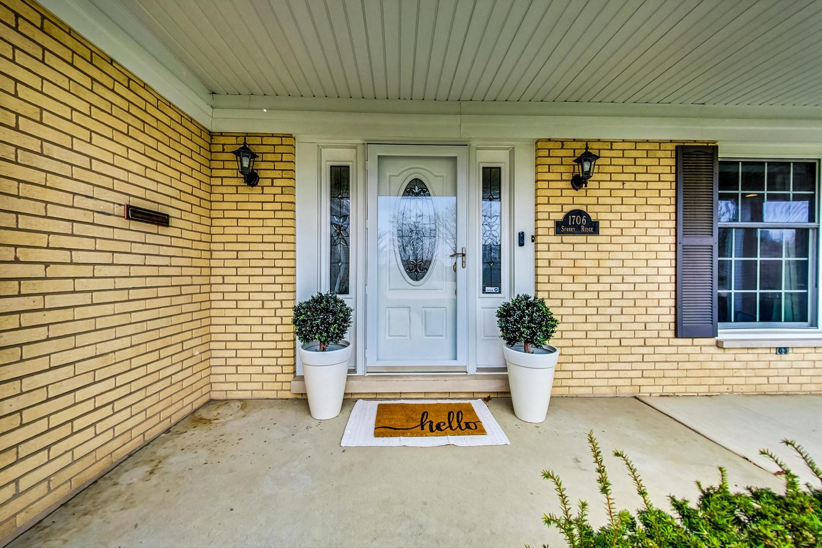 1706 S Surrey Ridge Drive