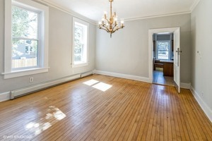 34 S Roselle Road