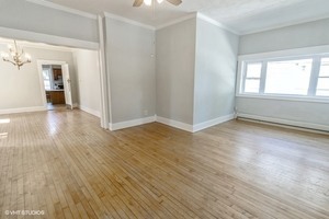 34 S Roselle Road