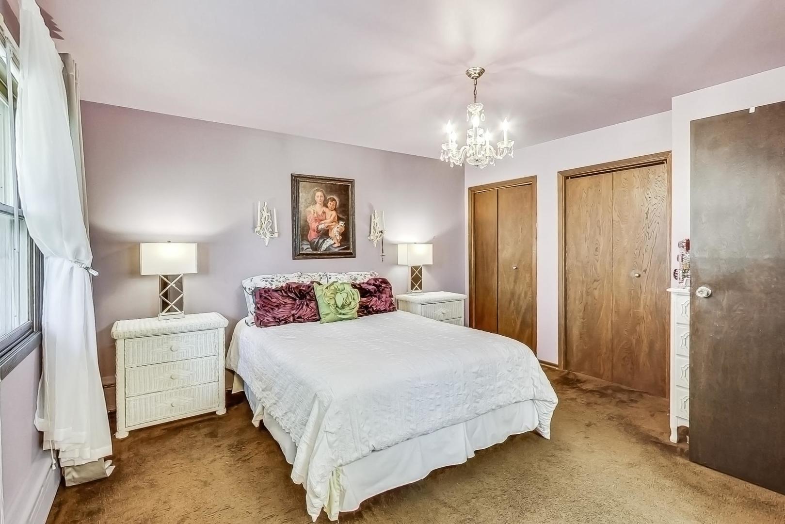 2615 N Waterman Avenue