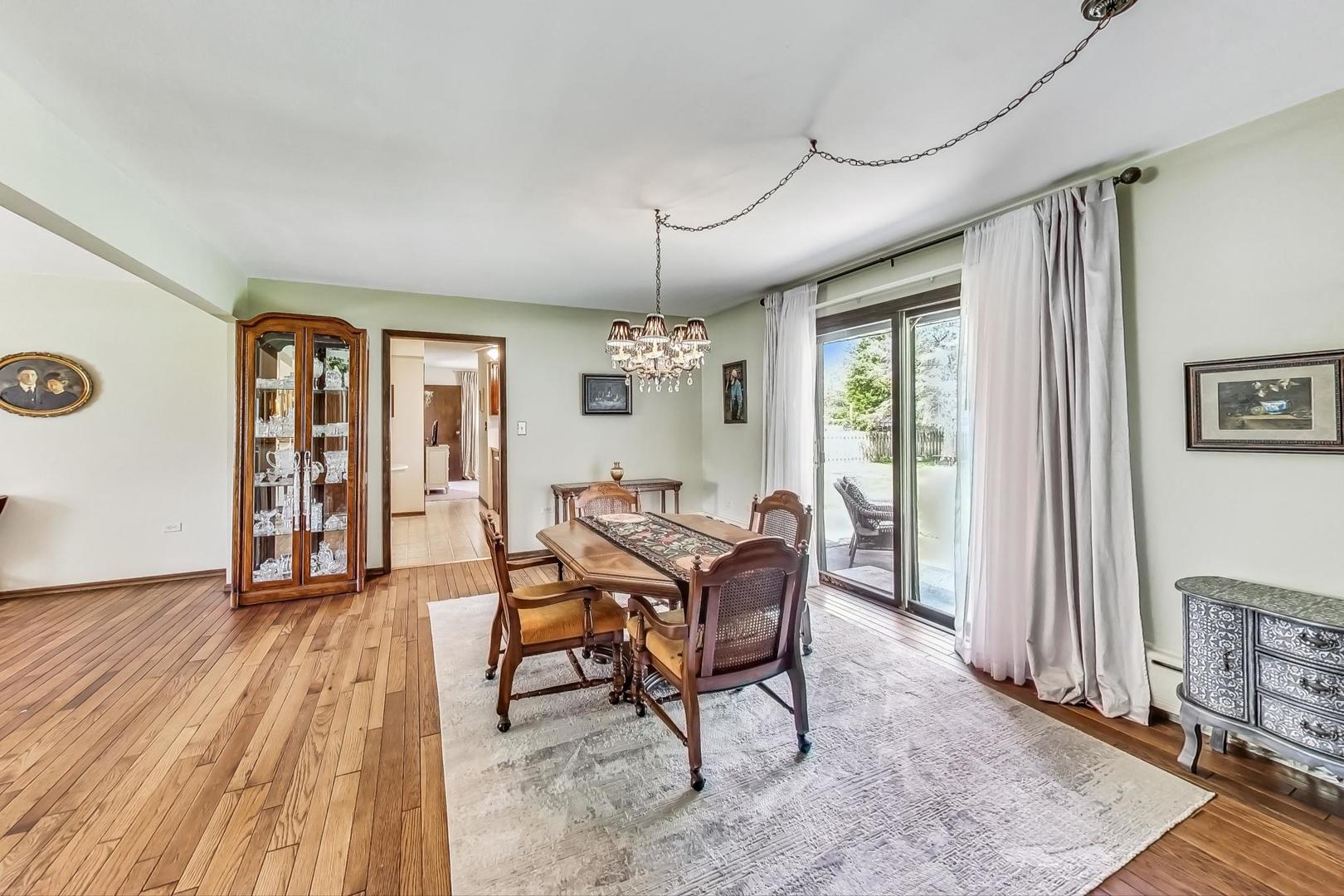 2615 N Waterman Avenue