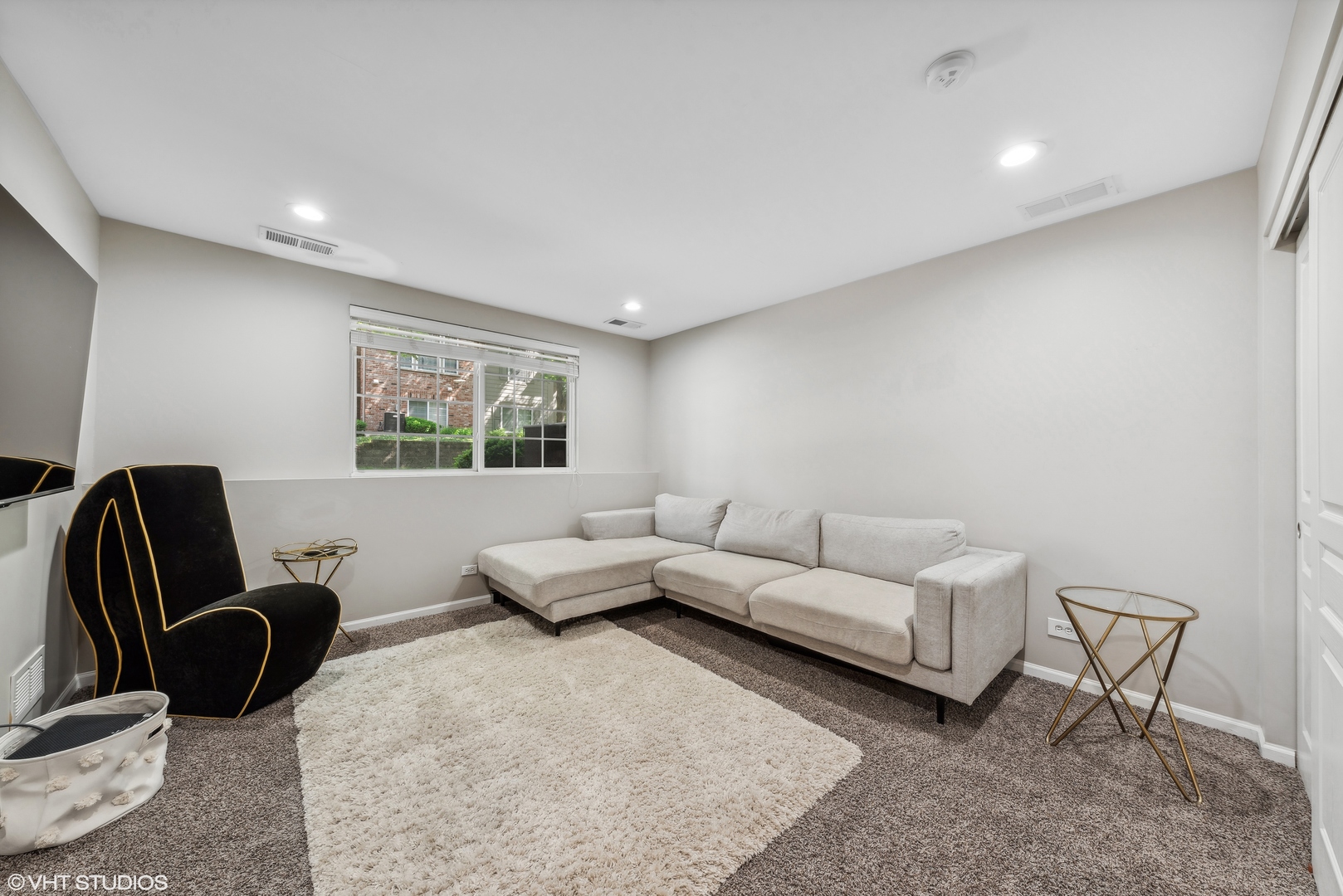 1526 Bristol Lane Unit: 5