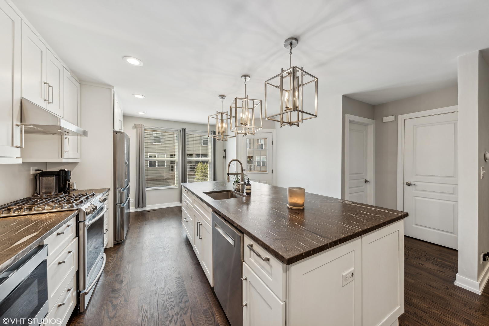 1526 Bristol Lane Unit: 5