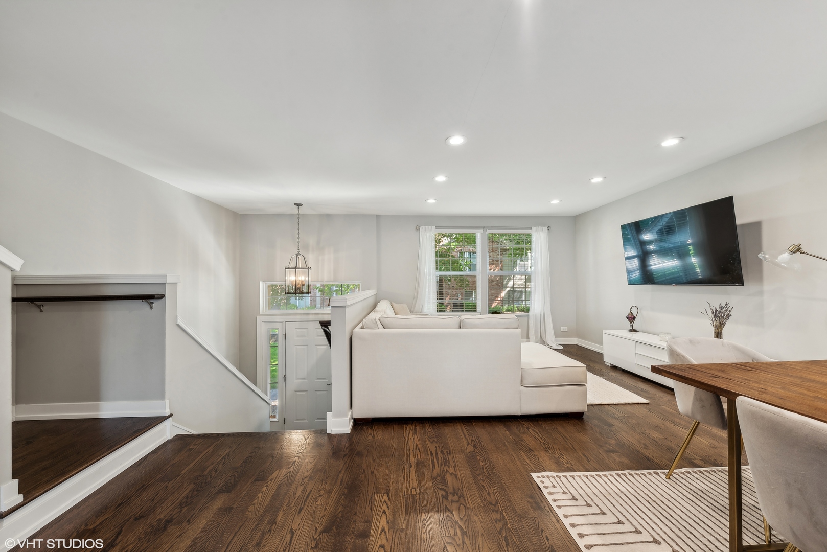 1526 Bristol Lane Unit: 5