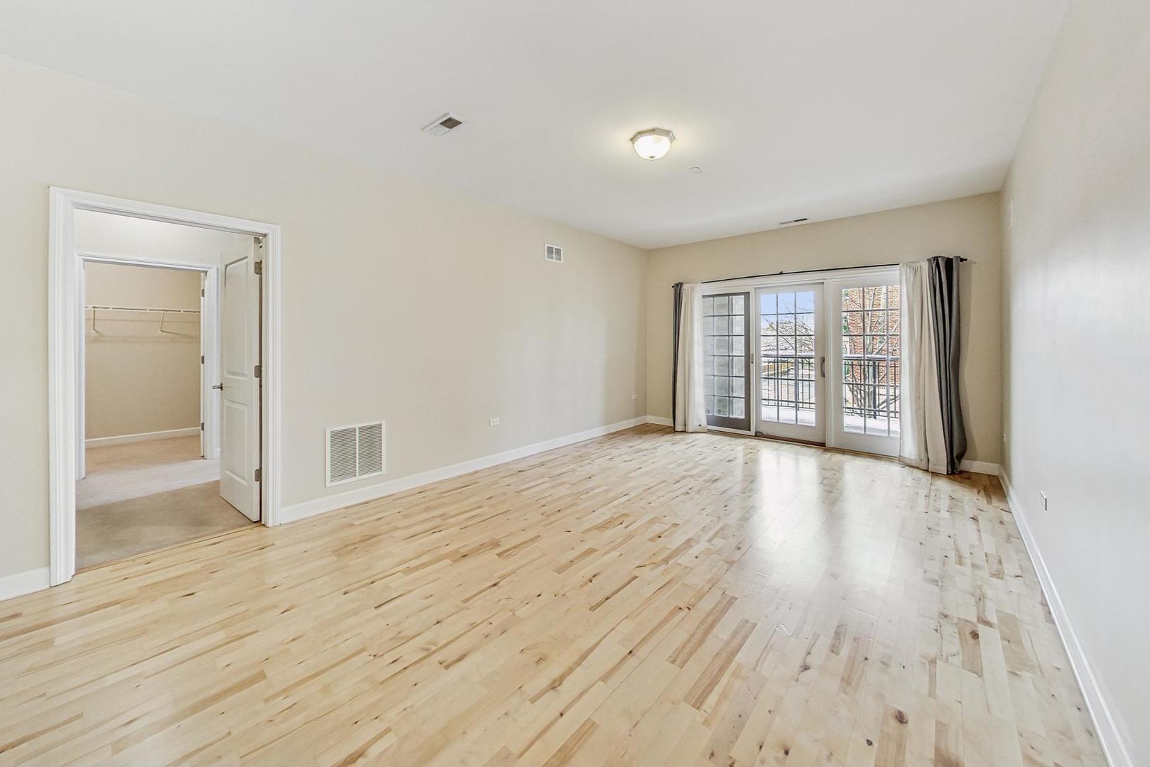 50 N Plum Grove Road Unit: 210E