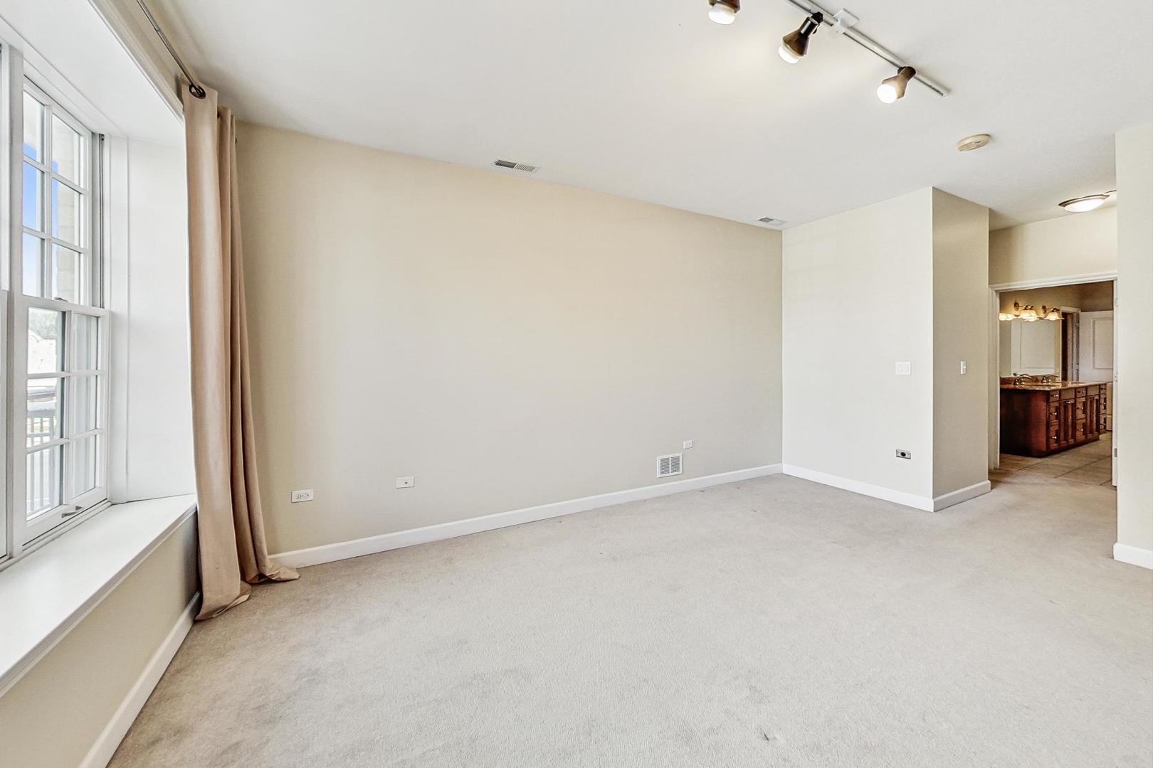 50 N Plum Grove Road Unit: 210E