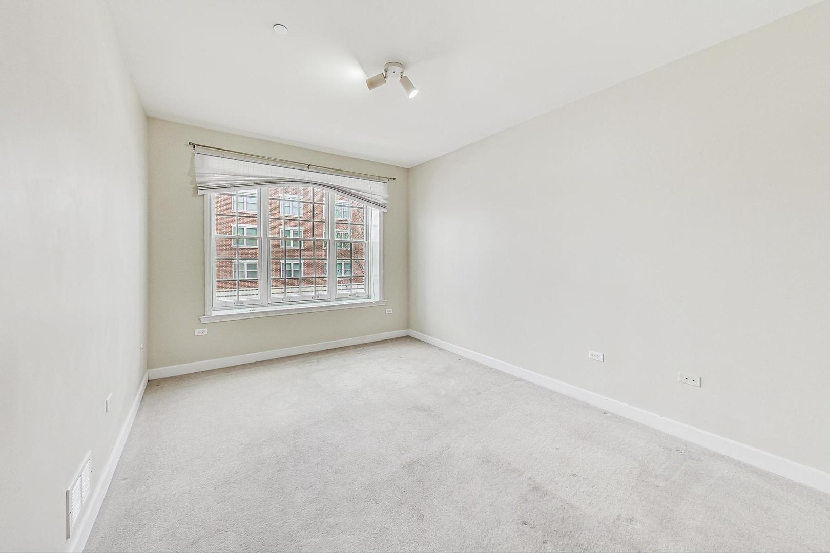 50 N Plum Grove Road Unit: 210E