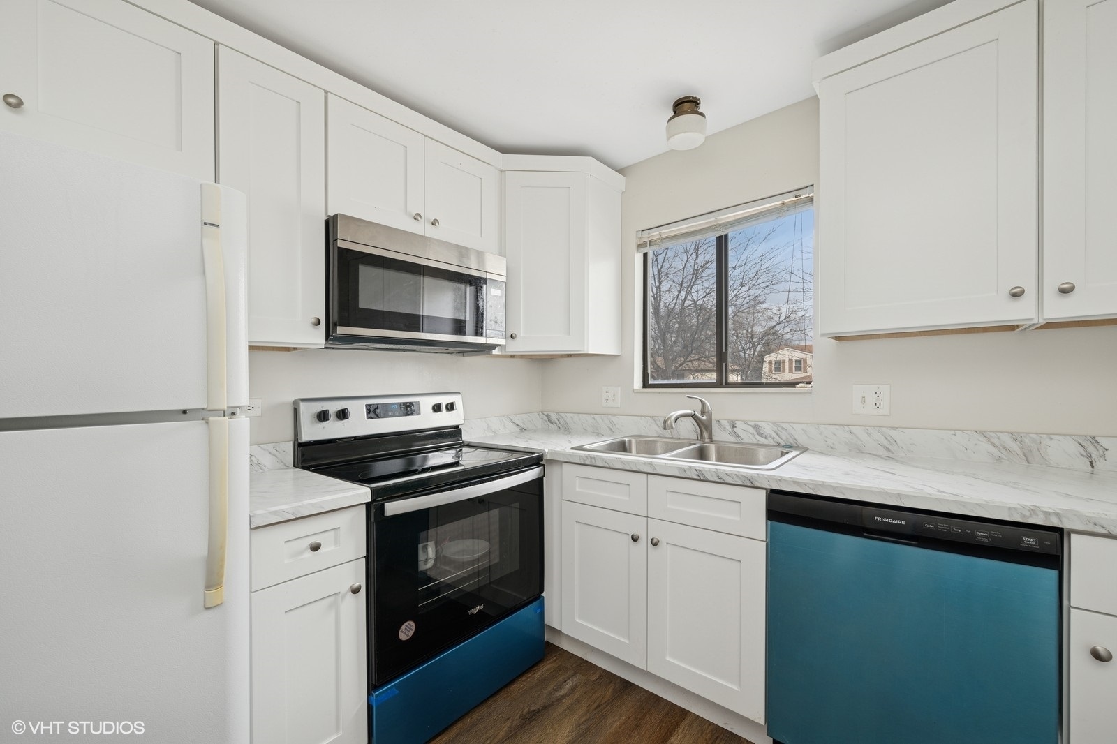 748 Rodenburg Road Unit: 2D
