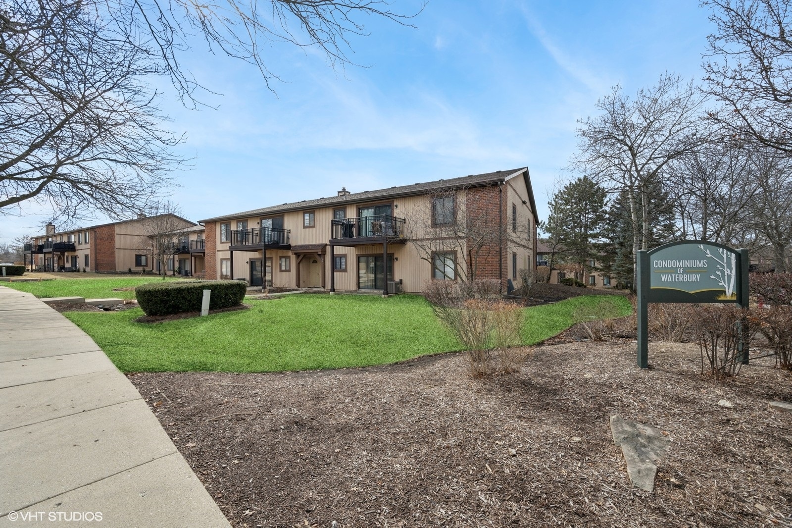 748 Rodenburg Road Unit: 2D