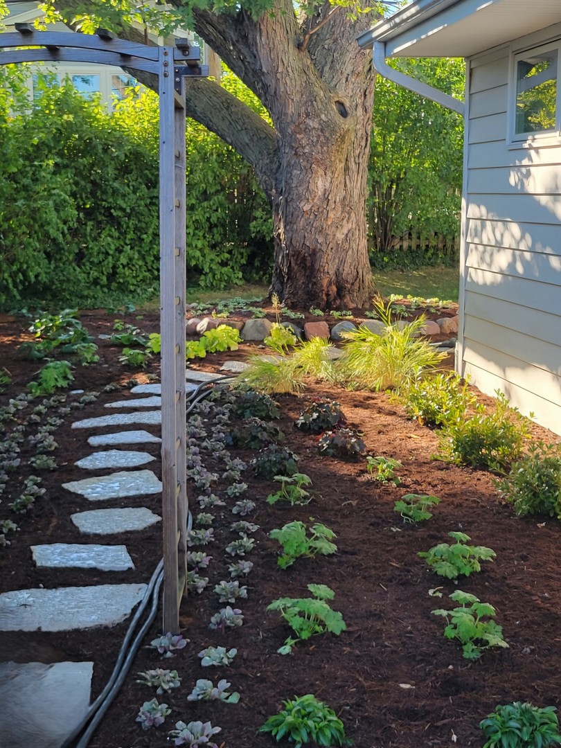 2006 N Shenandoah Drive