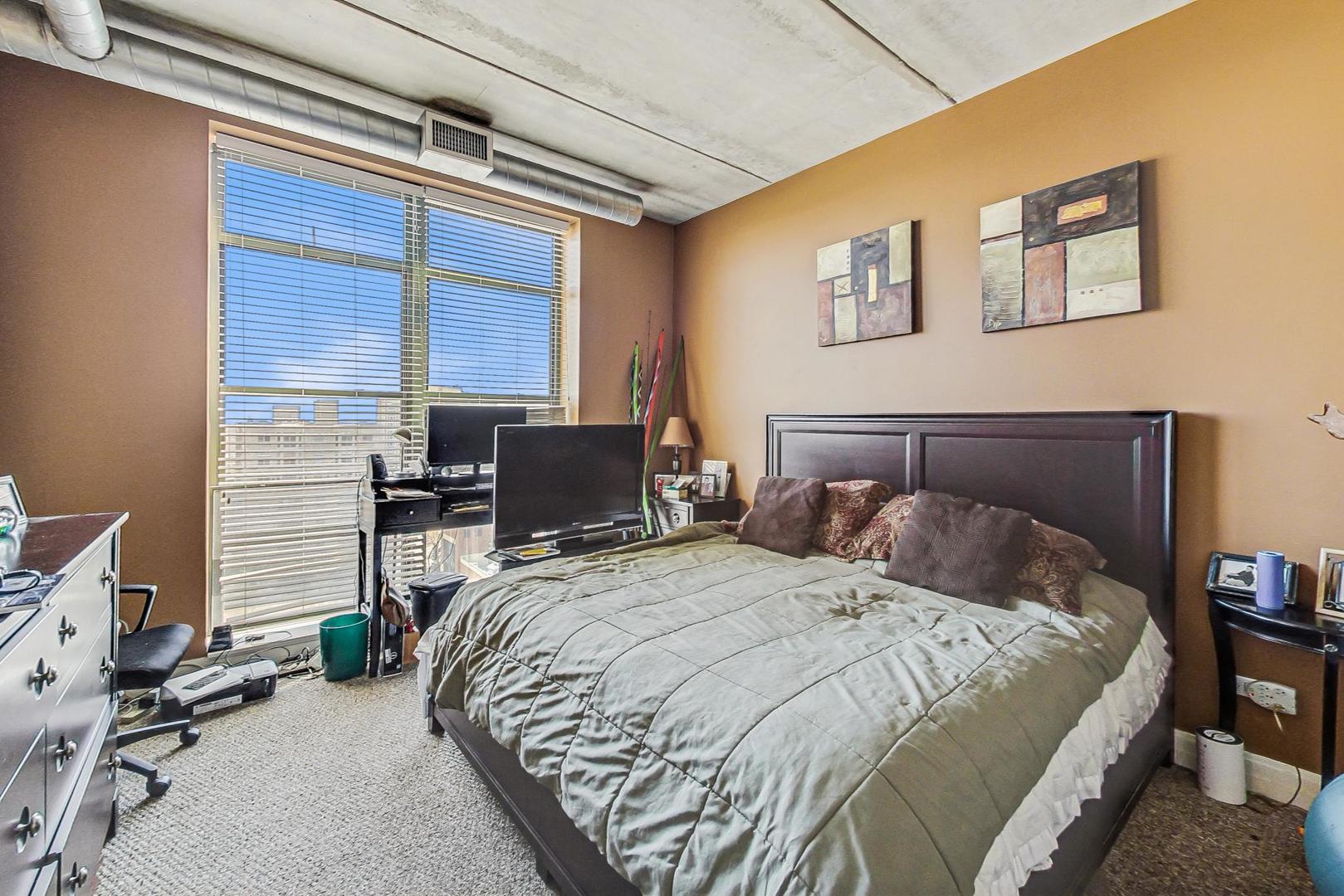 1 S HIGHLAND Avenue Unit: 805