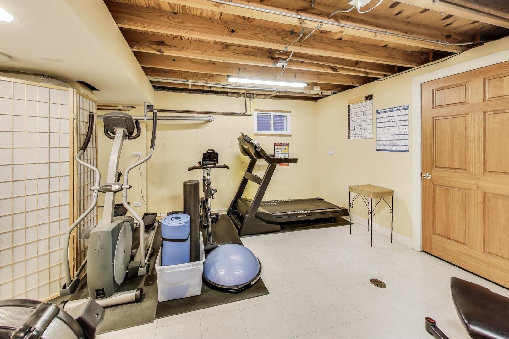 607 E Pennsylvania Court