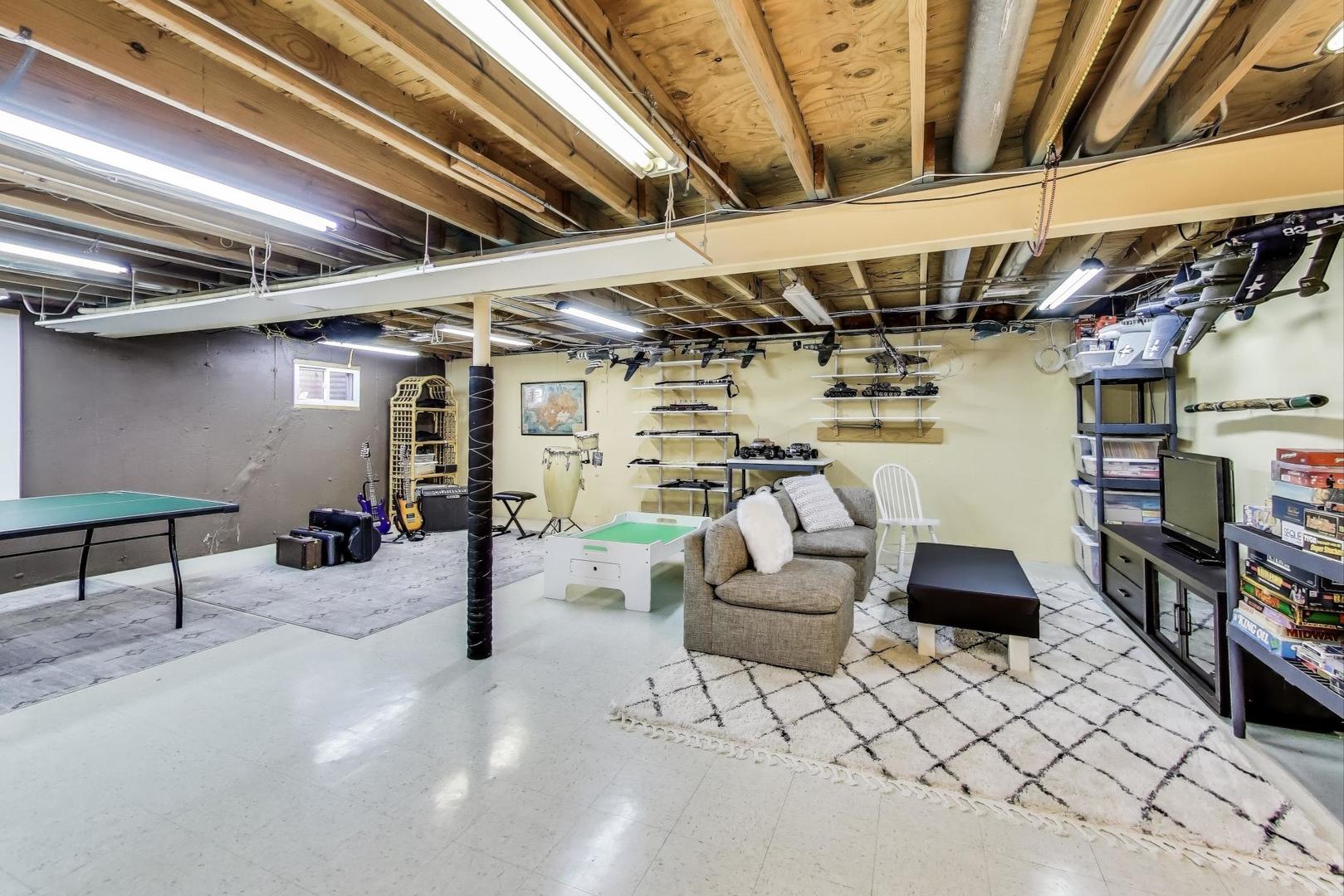 607 E Pennsylvania Court