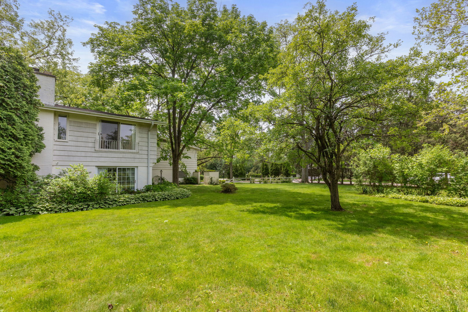 1541 Woodlark Drive