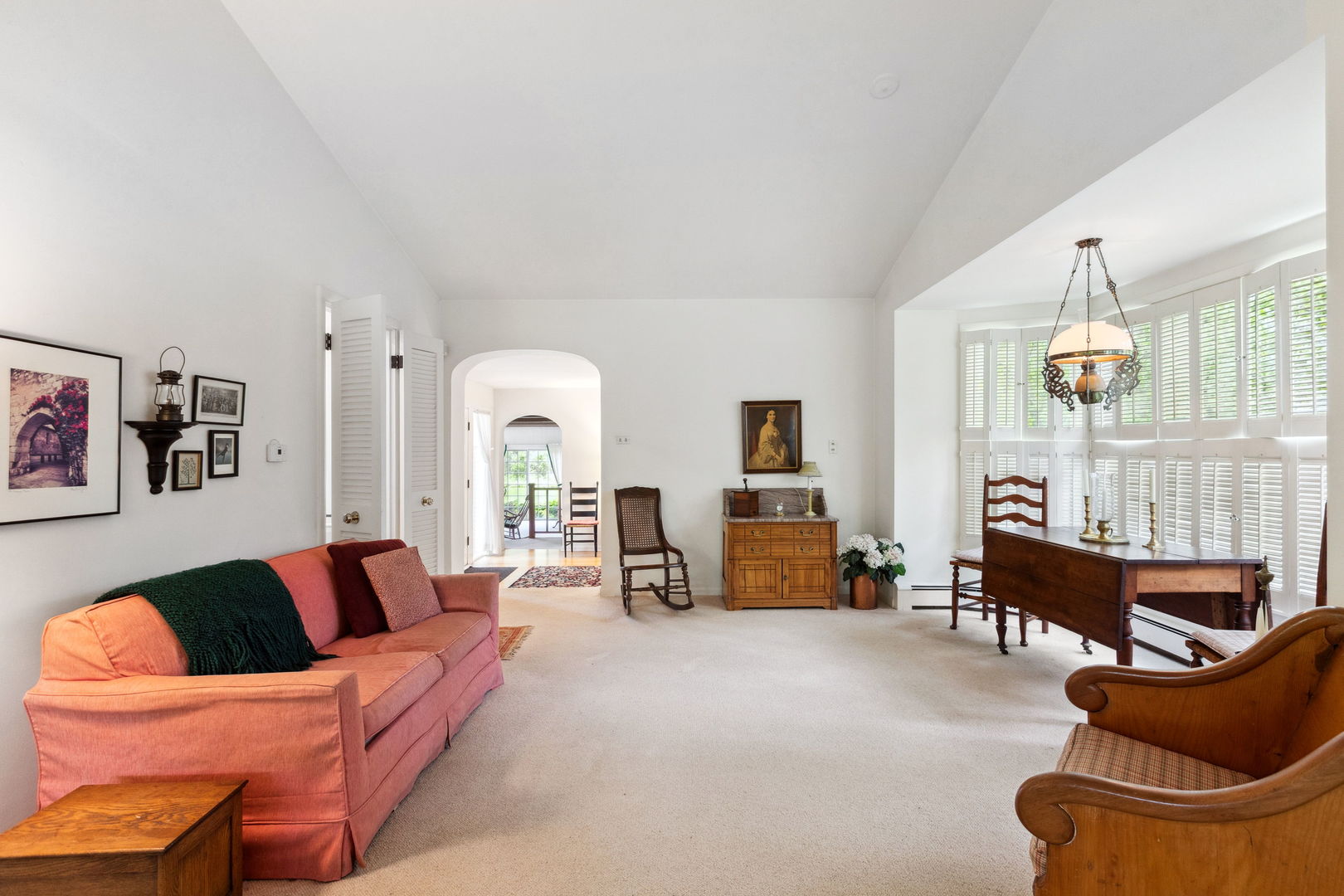 1541 Woodlark Drive