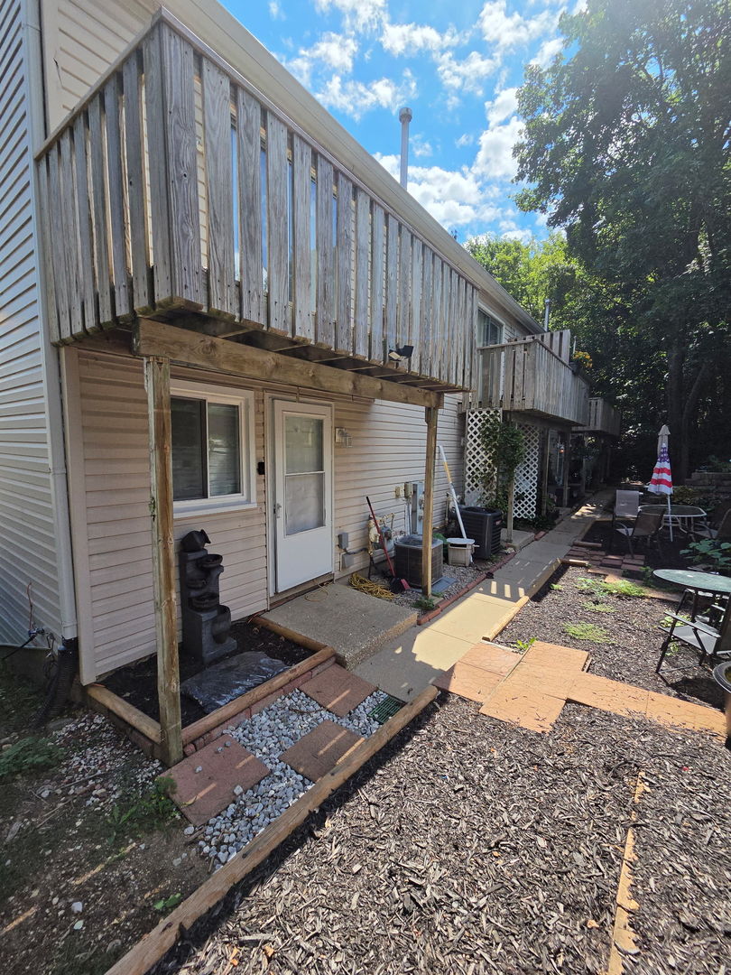 127 Forest Avenue Unit: A