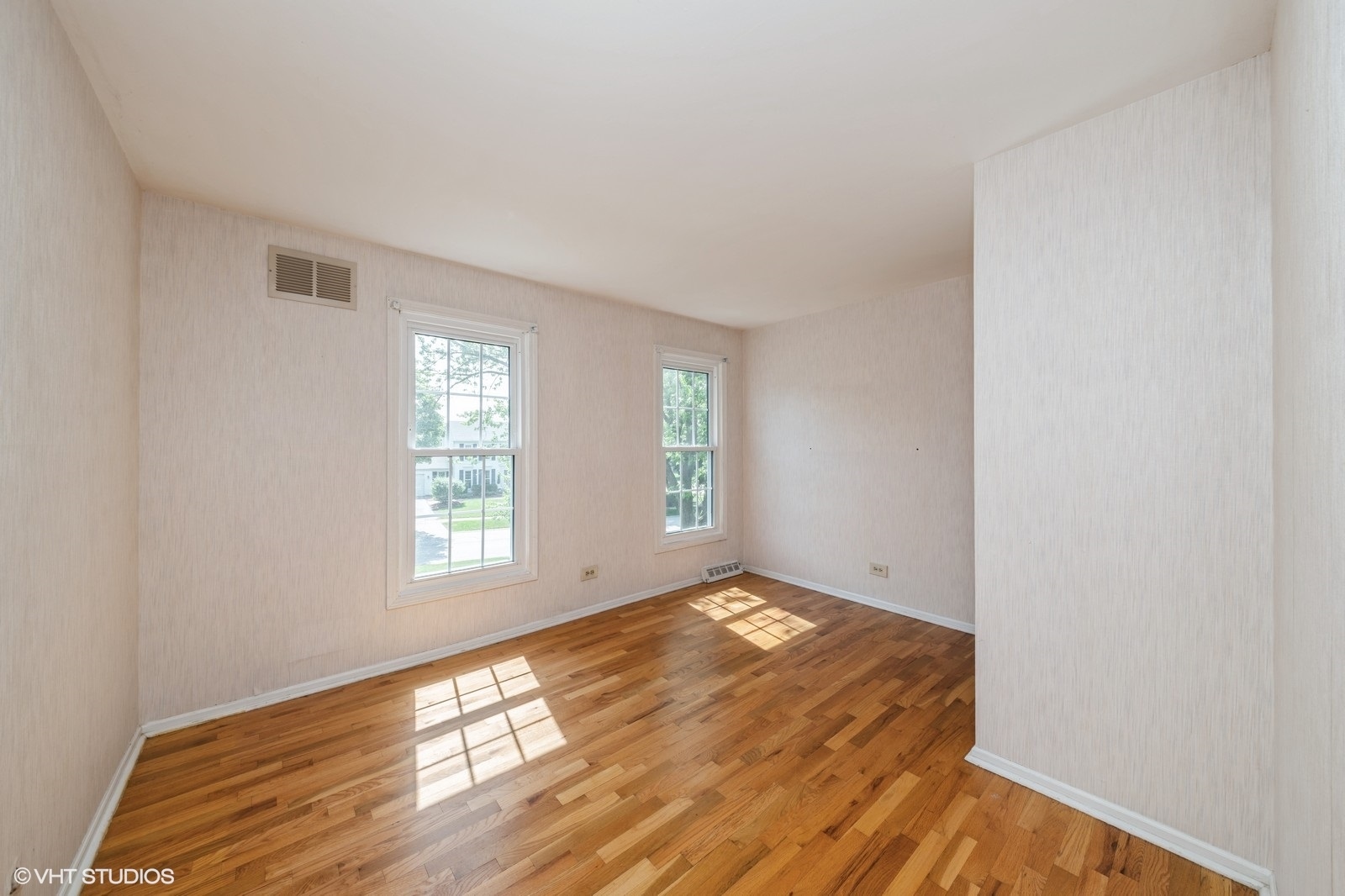 316 Ambleside Drive