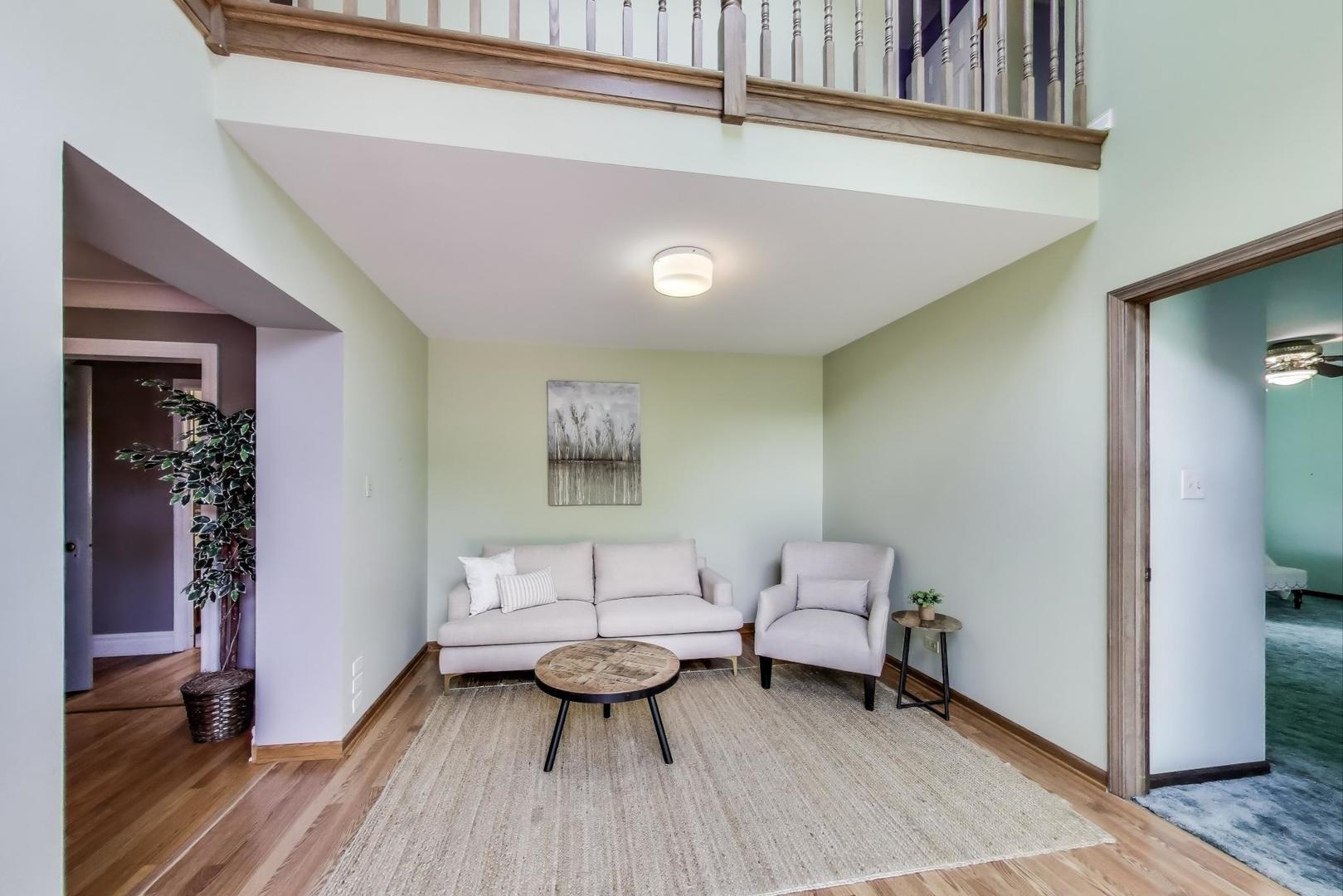 100 W Willow Road