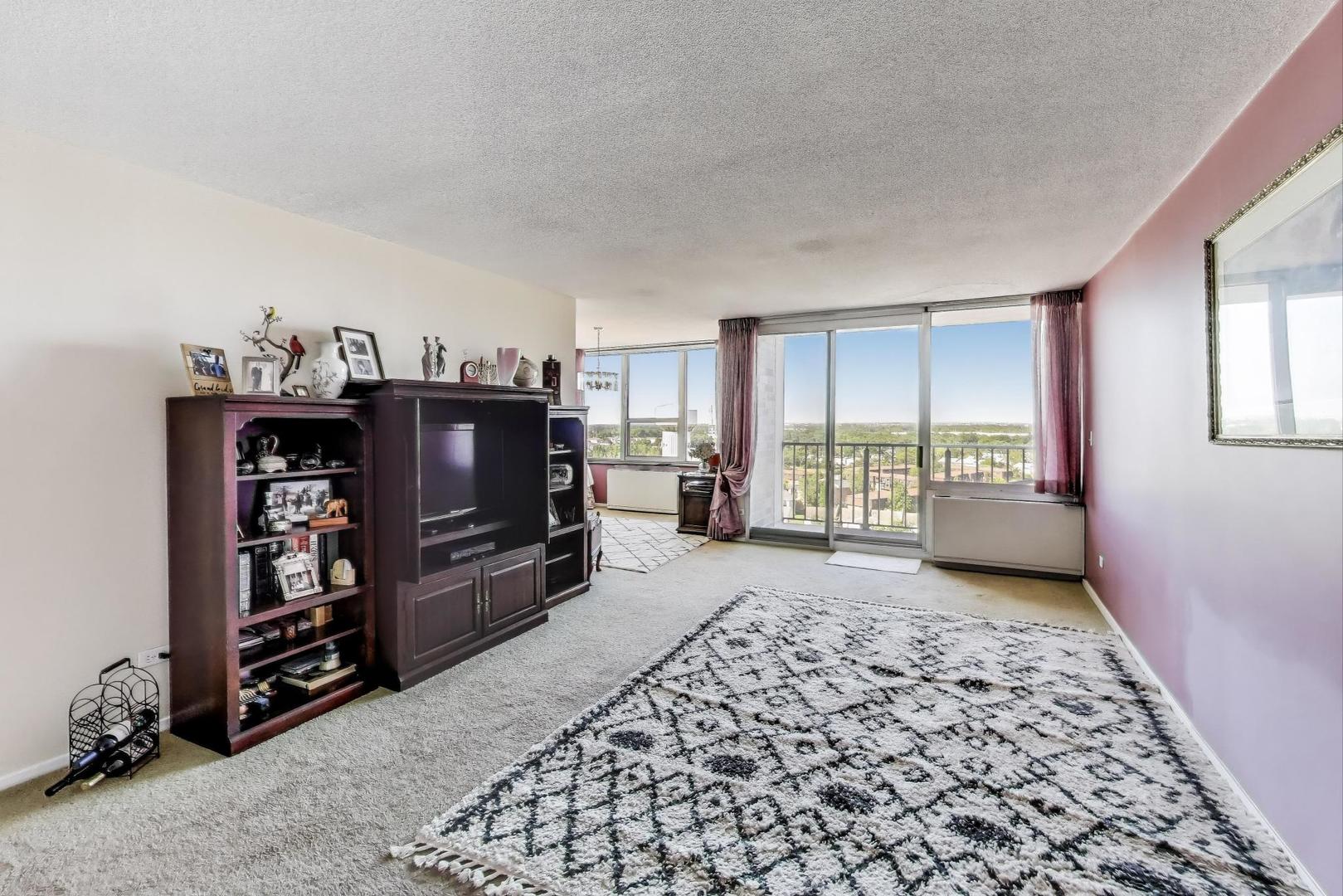 3925 Triumvera Drive Unit: 14D