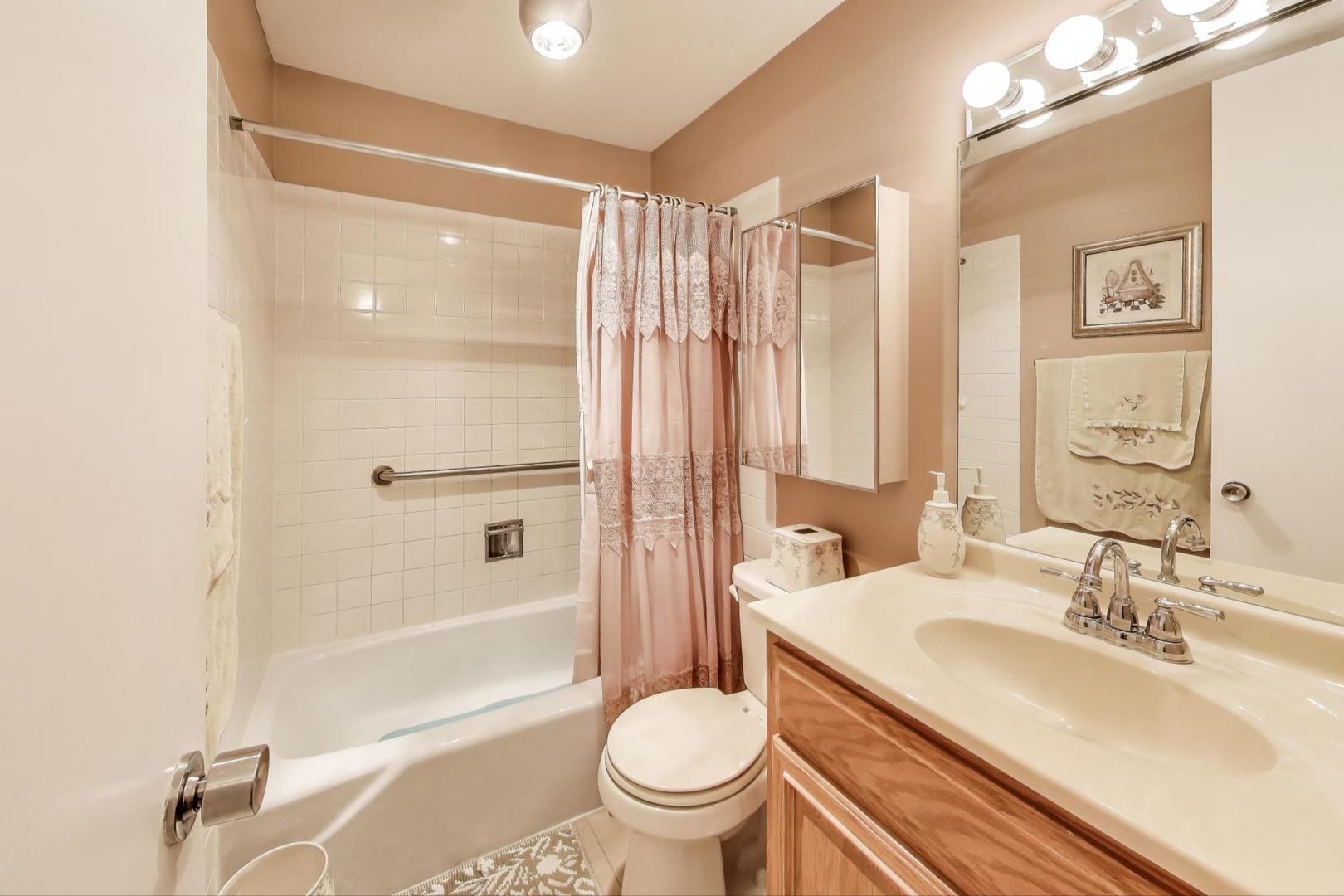 3925 Triumvera Drive Unit: 14D