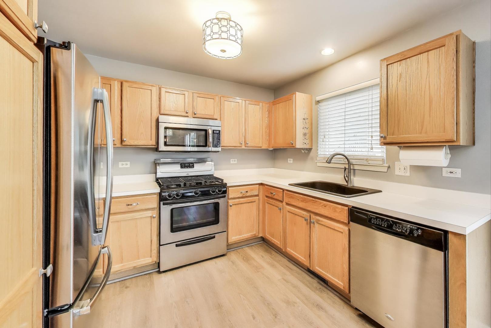 262 W Prairie Lane