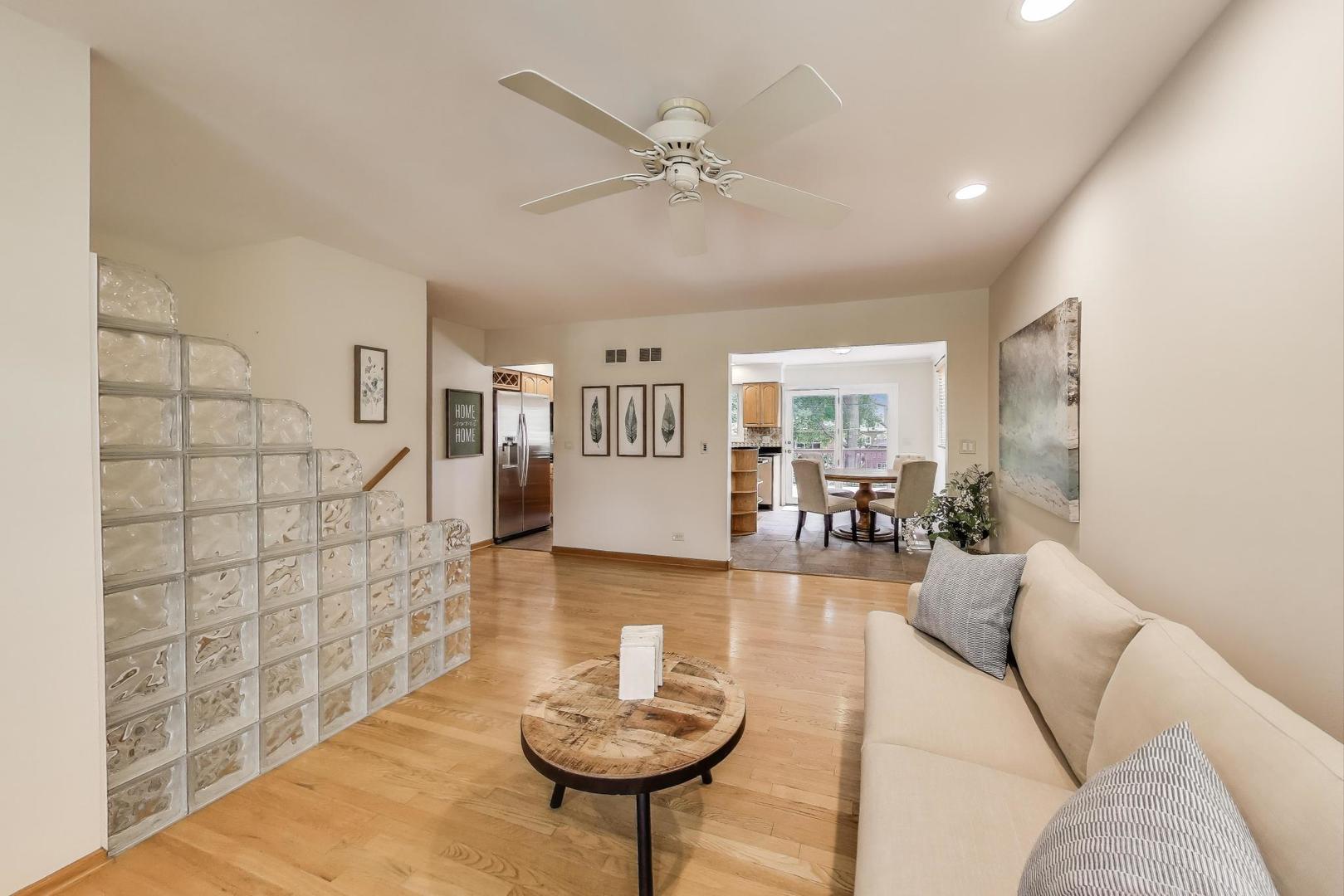 111 S Brighton Place