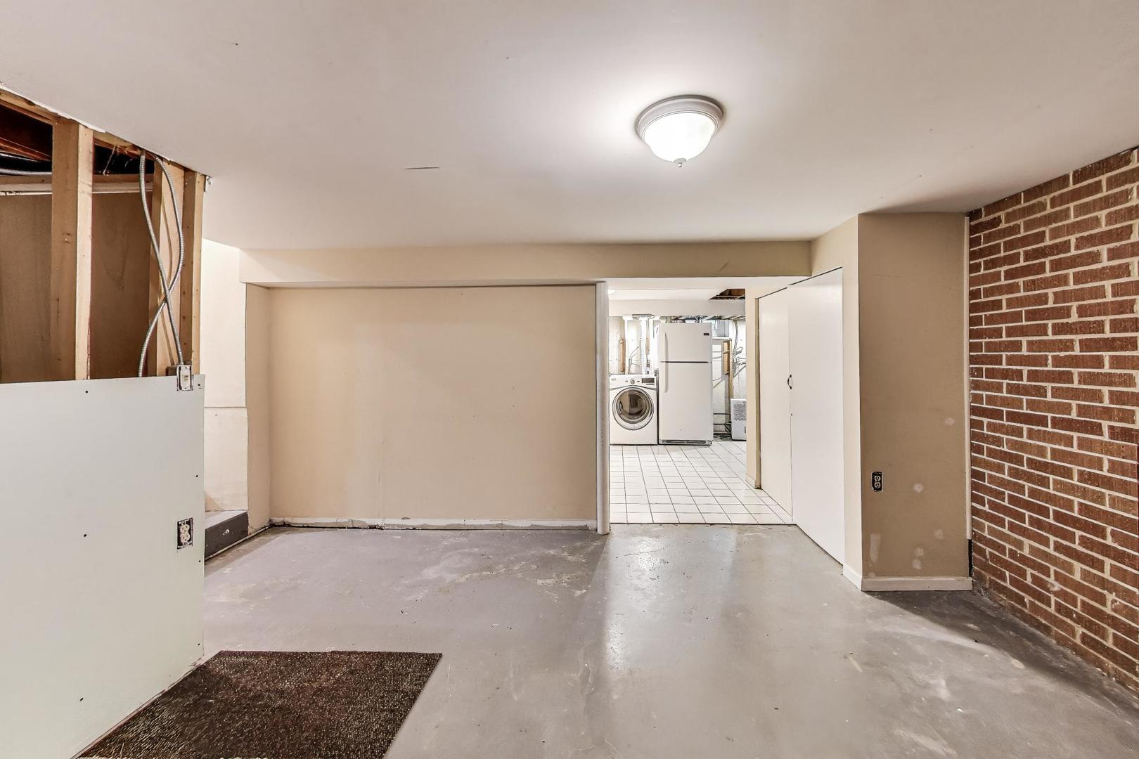 222 Bradwell Road