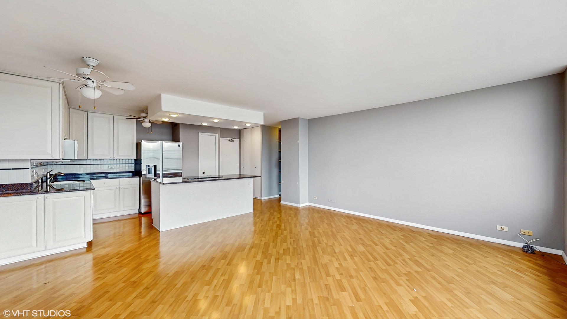 1360 N Sandburg Terrace Unit: 2605C