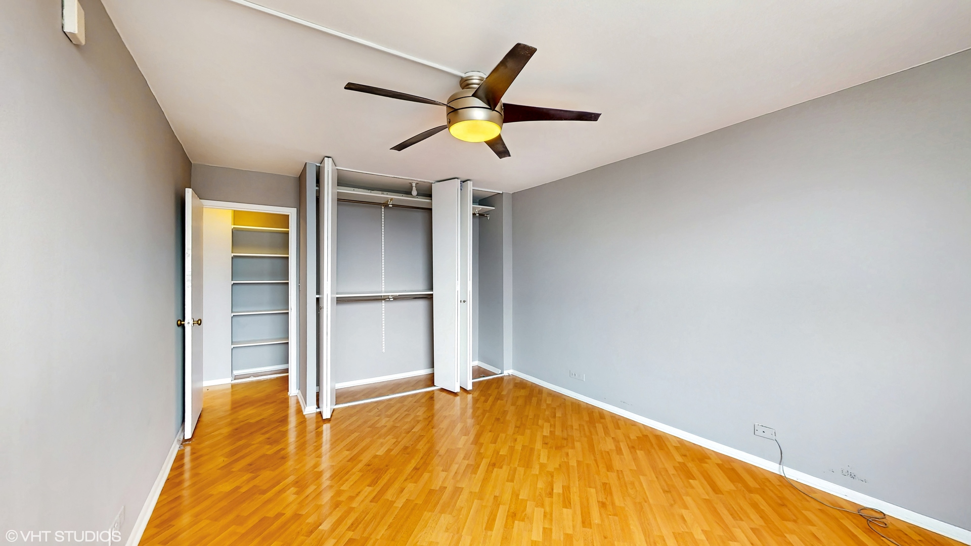 1360 N Sandburg Terrace Unit: 2605C