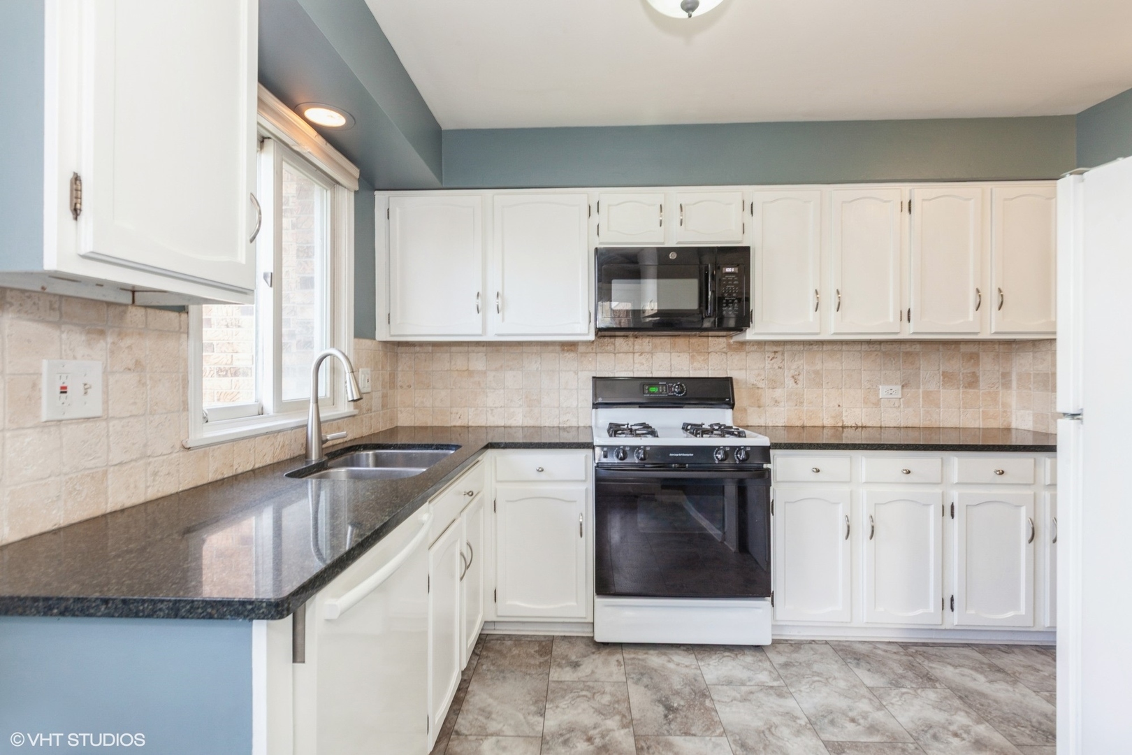 7230 S Adams Street Unit: B