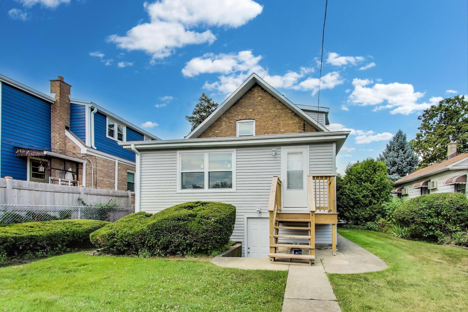 3909 N New England Avenue