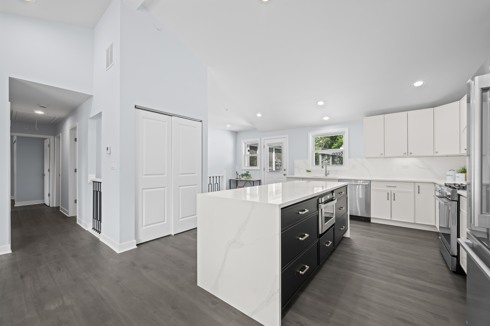 30 W Turner Avenue