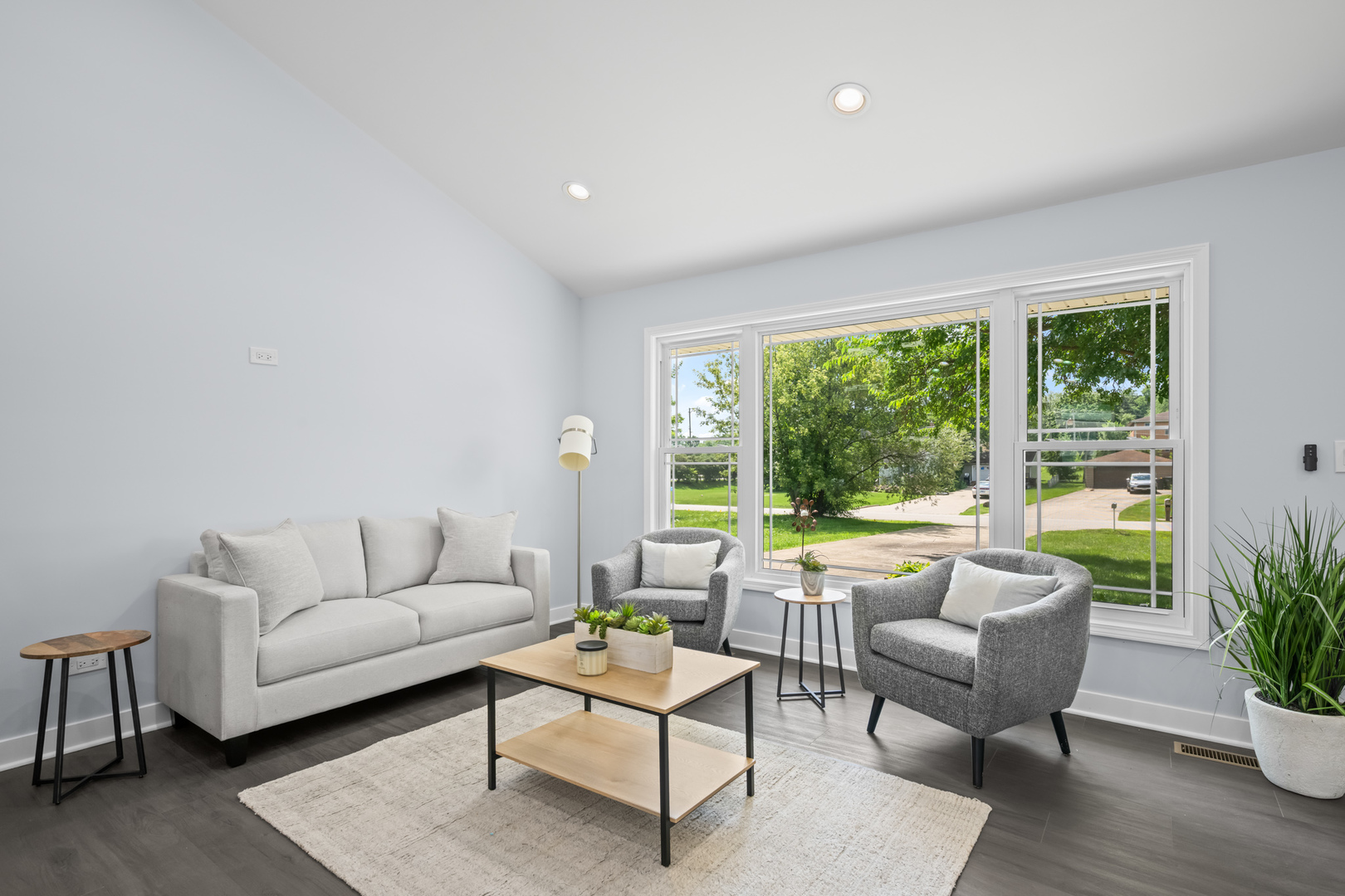 30 W Turner Avenue