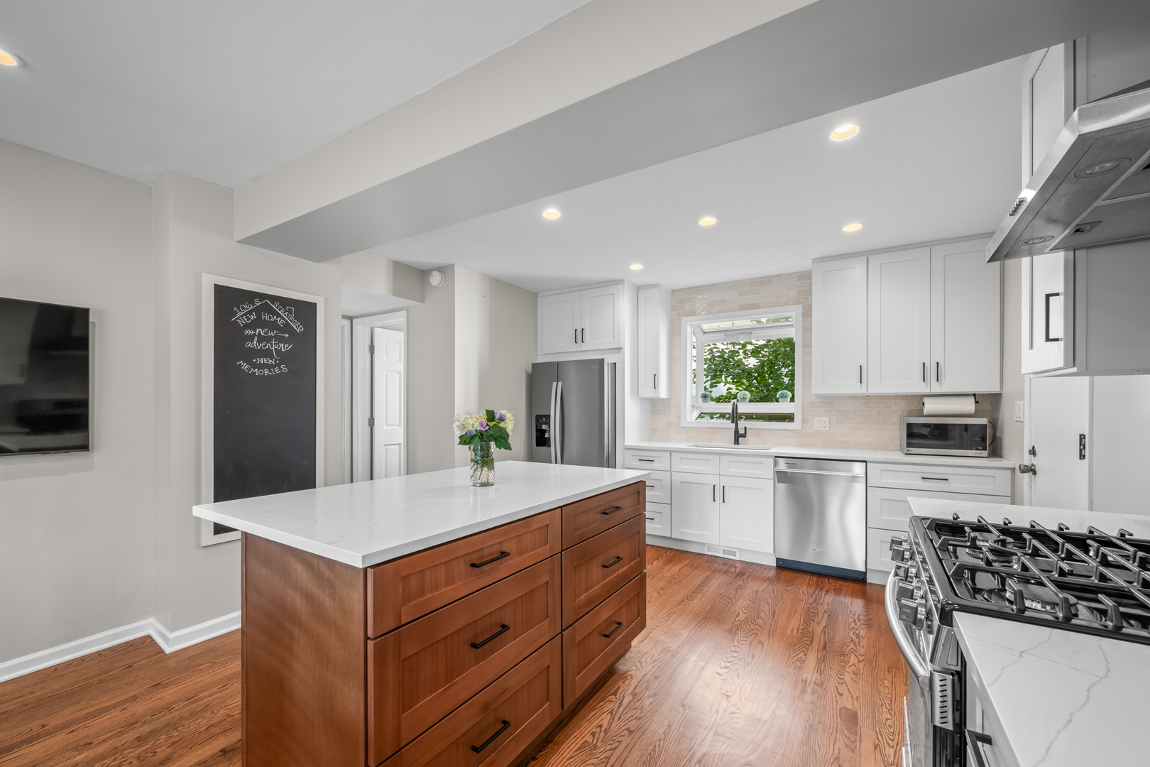 106 S Stratford Road