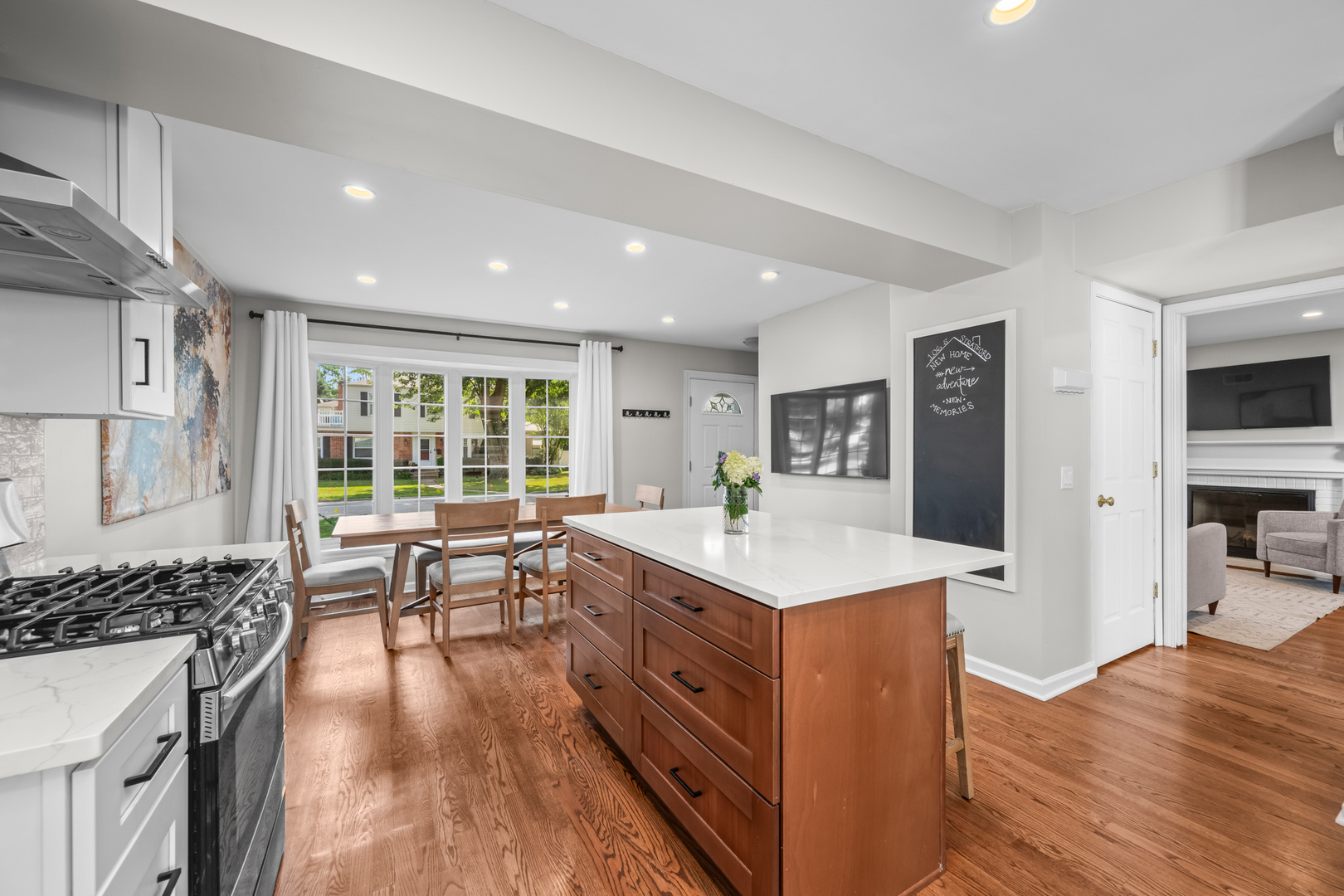 106 S Stratford Road