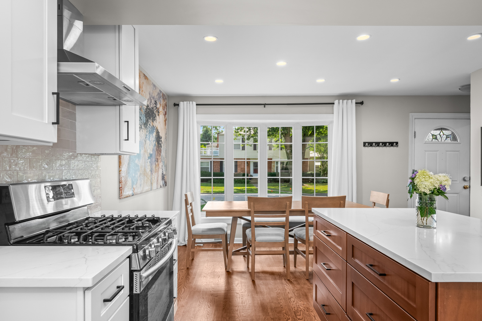 106 S Stratford Road