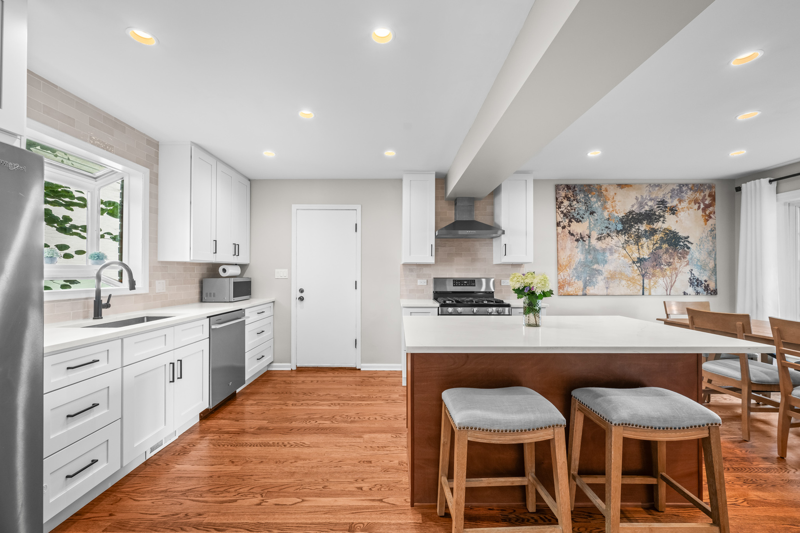 106 S Stratford Road