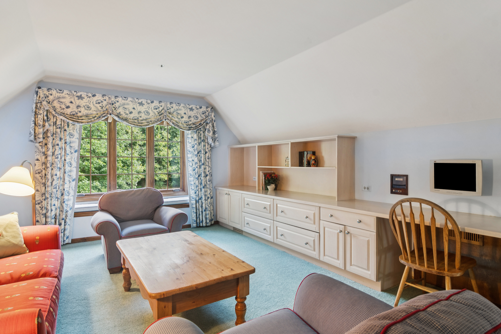 4436 Hearthmoor Court