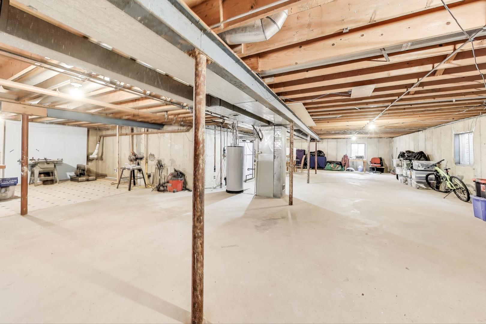 1207 W Keating Drive