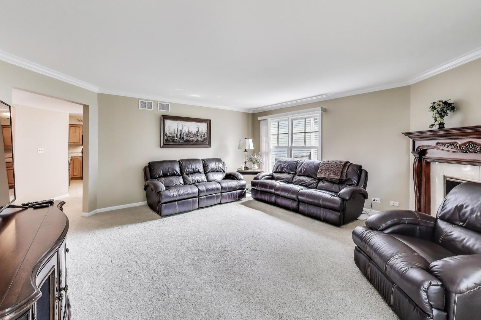 1207 W Keating Drive