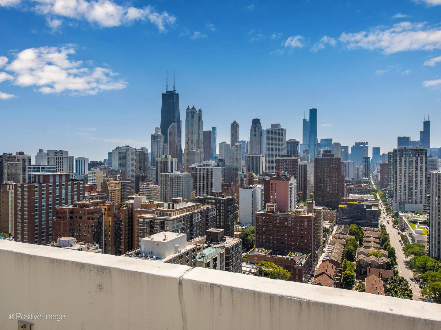 88 W Schiller Street Unit: 2908L