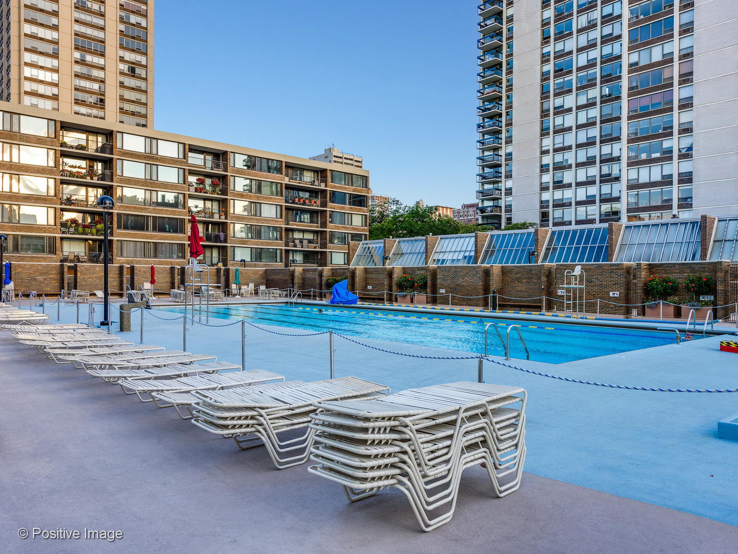 88 W Schiller Street Unit: 2908L