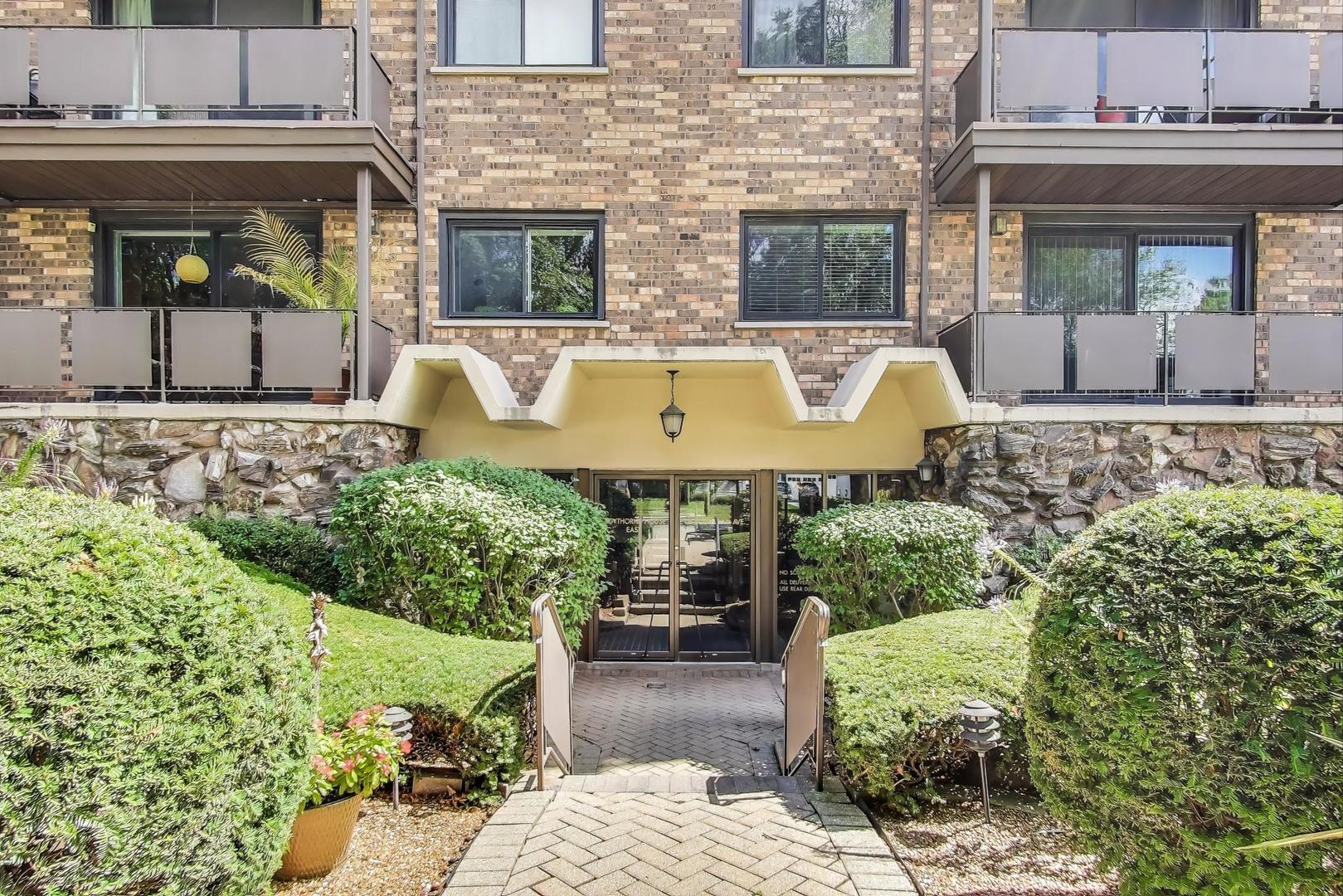 121 S Vail Avenue Unit: 401